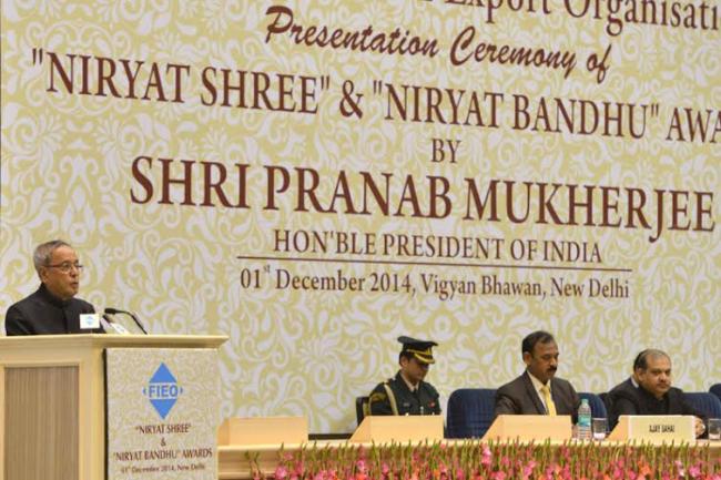 President presents Niryat Shree and NiryatBandhu Awards 