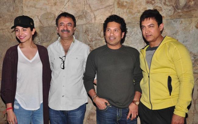 Aamir hosts special PK screening for Sachin