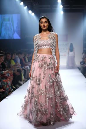 Shruti Haasan walks for Shehla Khan at Lakme Fashion Week