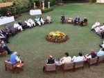 PM Modi meets CMs over Planning Commission