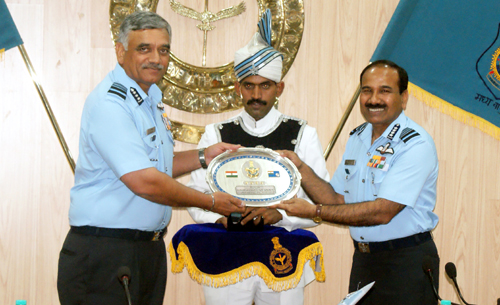 Air Chief Marshal visits Air Command in Allahabad