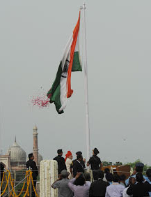  Narendra Modi unfurling the Tricolour flag at the ramparts of Red Fort