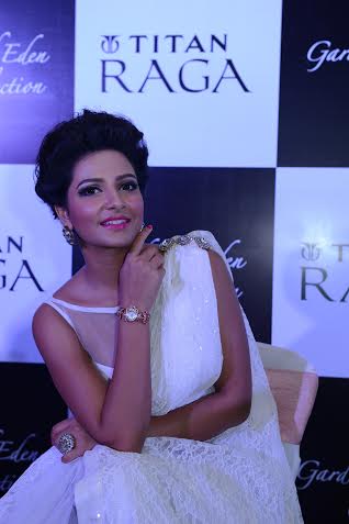 Actress Subhasree unveils Titan Raga's new collection 