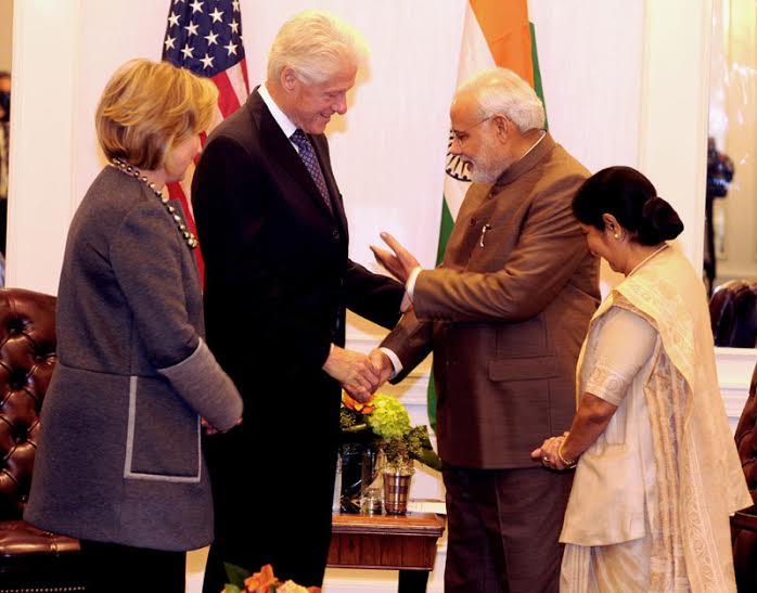 Modi, Sushma meet Clintons in NY