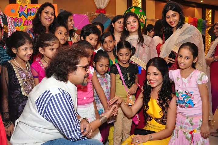 Bikram Ghosh, Richa Sharma attends Diwali Mela in Kolkata