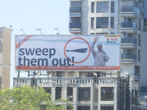 AAP rolls out outdoor campaign in Mumbai
