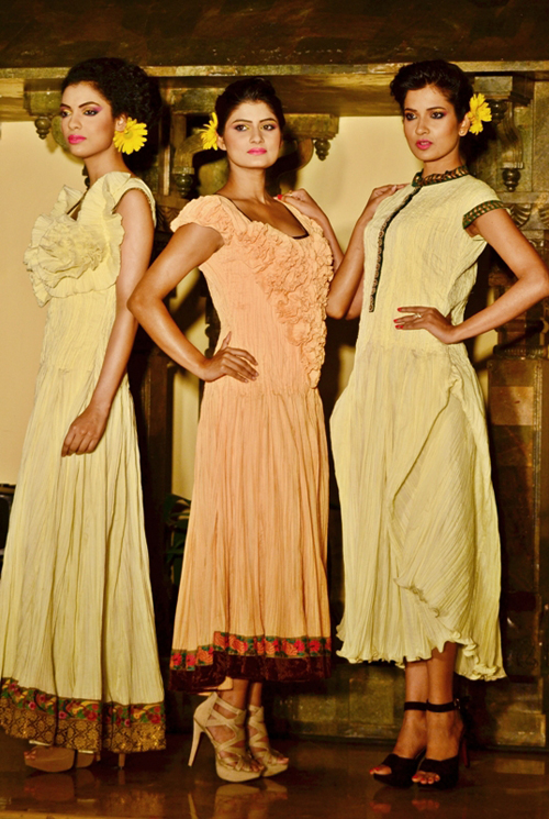 Designer Arnab Sengupta launches Spring-Summer collection 