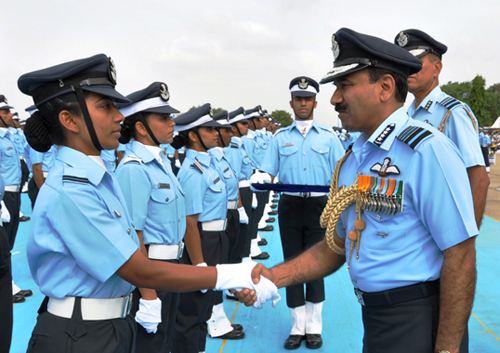 IAF welcomes flying officers into fold