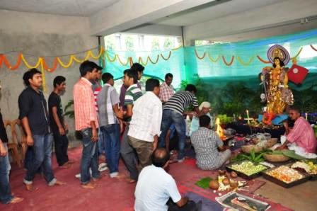 Vishwakarma Puja celebrated at Kolkata college