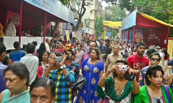 Kolkata celebrates last day of festival
