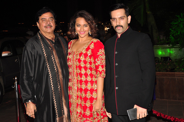 Starry affair at Salman Khan sister's wedding reception