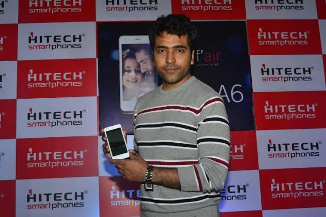Abir Chatterjee launches Hitech Mobiles