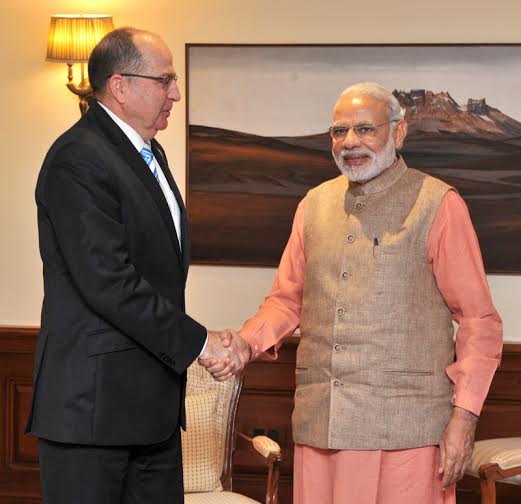 Defence Minister of Israel calls on PM