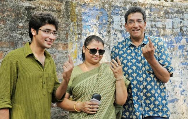 Tollywood top stars vote in Kolkata civic polls