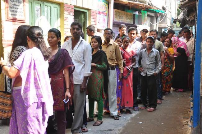 Kolkata votes to elect new corporation amid violence