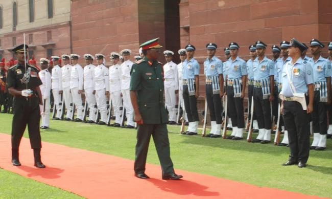 Tanzanian Chief of Defence Forces meets Indian COSC, CAS