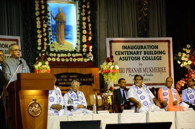 President calls for improvement in quality of higher education in India