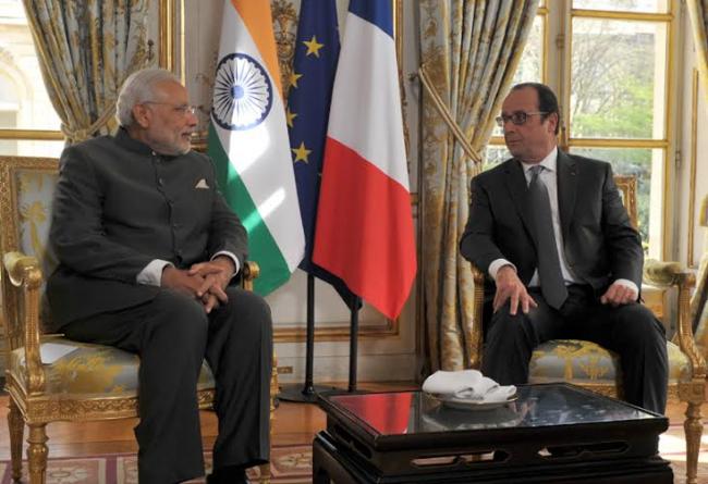 Modi meets French President Francois Hollande