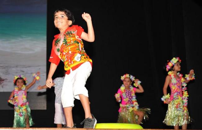 Emraan Hashmi attends son's dance show