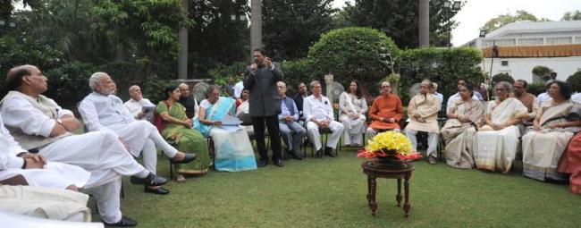  Family members of Netaji Subhas Chandra Bose meets PM Narendra Modi