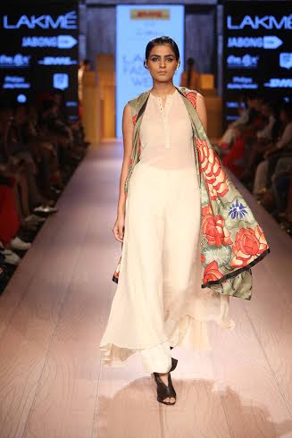 DHL unveils collections by Anand Kabra and Nikasha at LFW