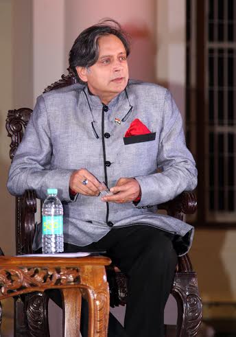 Shashi Tharoor attends Apeejay Kolkata Literary Festival