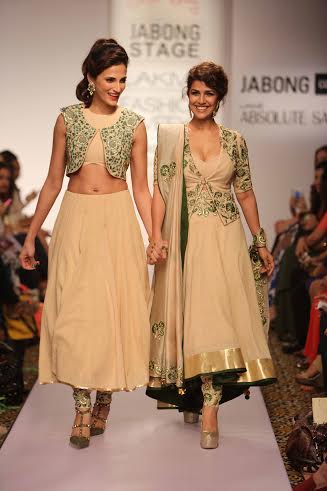 LFW: Shilpa Reddy and Ridhi Mehra presented amazing style directions at Jabong stage