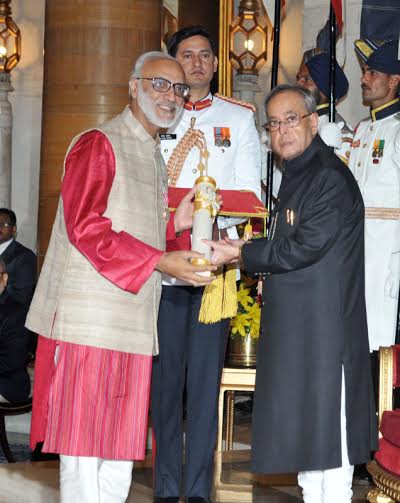 President confers Bharat Ratna, Padma Awards 