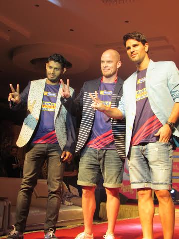 ATK players sizzles at Baazar Kolkata's fall collection launch