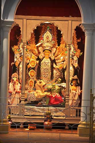 Durga Puja celebrations at Latubabu Chatubabur Bari