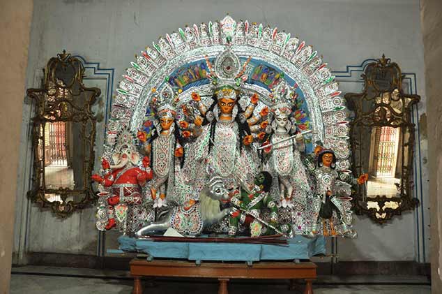 Durga Puja celebrations at Shovabazar Rajbari