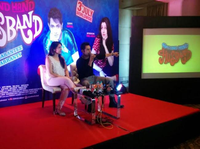 Tina, Gippy promote 'Second Hand Husband' in Chandigarh 