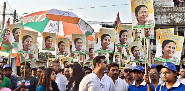 Kolkata: Mamata Banerjee participates in rally