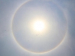 Kolkata: Halo appears around the Sun