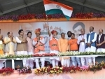 Narendra Modi flagging off the Tiranga Yatra