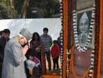Hamid Ansari paying homage at the portrait of the former President, Dr. Rajendra Prasad on his 132nd birth anniversary