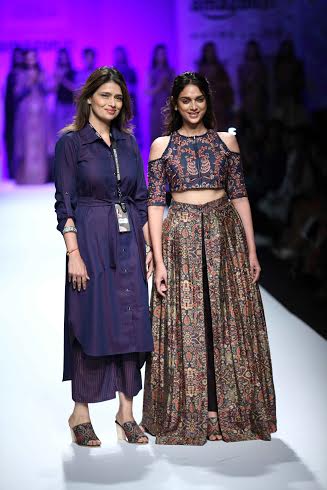 Amazon India Fashion Week: Aditi Rao Hydari sizzles on the ramp