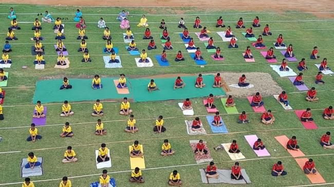 Mount Litera Zee School students celebrates International Yoga Day