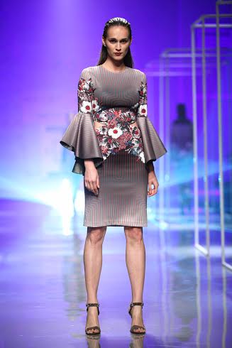Amazon India Fashion Week: Athiya sashays down ramp for Jaya Rathore
