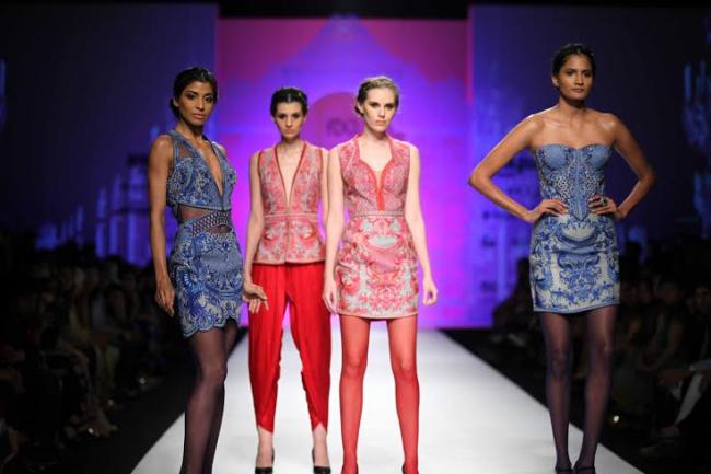 Amazon India Fashion Week: Malaika Arora Khan walks the ramp for Mandira Wirk