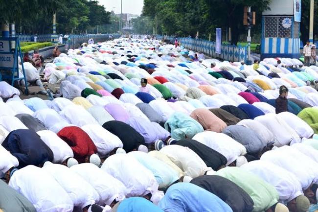 Muslims offer Eid prayer