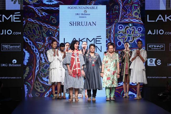  LFW: Models walk the ramp for designer Shrujan