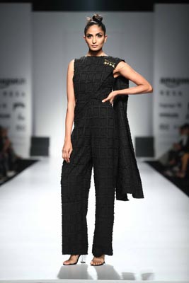 Ashish N Soni sets floor on fire at Amazon India Fashion Week