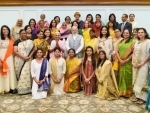  Narendra Modi with the recipients of Nari Shakti Puraskar 2016