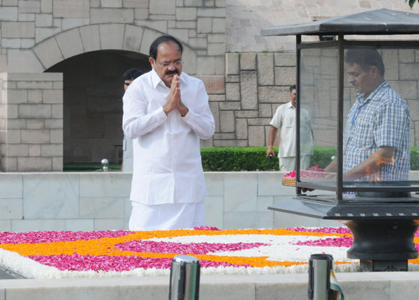 Vice President Elect Venkaiah Naidu visits Samadhi of Mahatma Gandhi on Friday