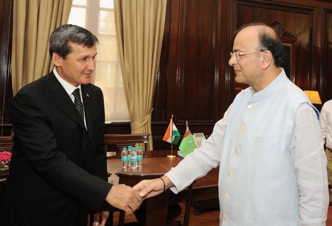 Arun Jaitley meeting the Deputy Prime Minister and Minister of Foreign Affairs of Turkmenistan, Mr. Rashid O. Meredov