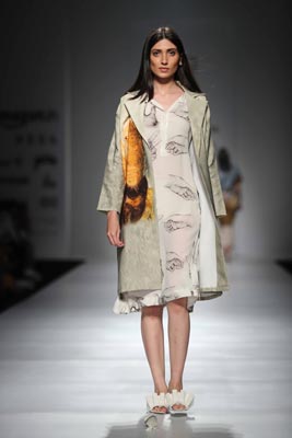 Aartivijay Gupta showcases her collections at Amazon India Fashion Week