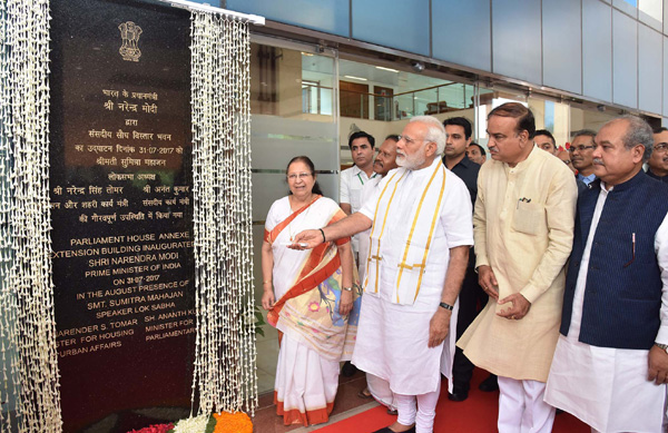 Narendra Modi inaugurating the Parliament House Annexe Extension Building