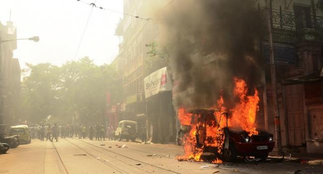 BJP activists clash with Kolkata police, march to Lalbazar turns violent 