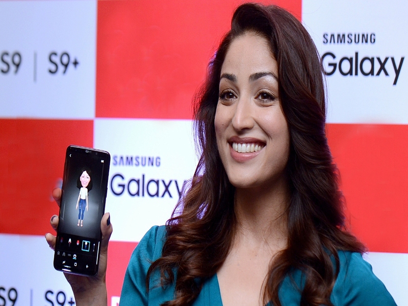 Yami Gautam visits Kolkata, promotes new range of Samsung phones